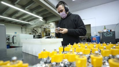 El 80% de los industriales cree que se debería sancionar a los empleados que no se vacunan