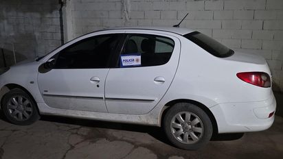 Cinco adolescentes fueron detenidos por robar un auto a un trabajador de plataforma