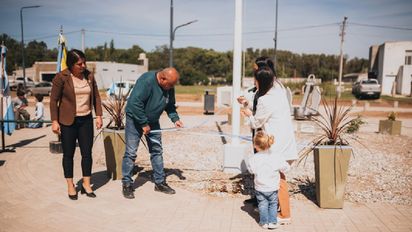 Se inauguró la plaza Malvinas Argentinas en Bengolea