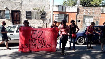 Exempleados de La Nueva Central dicen que siguen a la deriva y analizan nuevas protestas