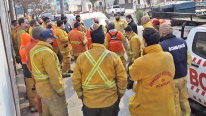 Bomberos voluntarios piden vacunarse contra el Covid-19 por ser personal esencial