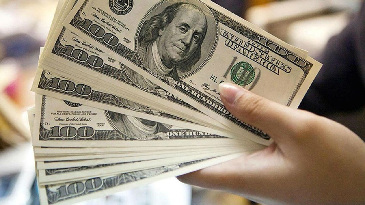 El dólar blue cerró la semana en alza en una rueda con mucha volatilidad