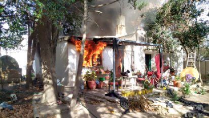 El fuego provocó daños en una vivienda: el propietario fue asistido en el Hospital