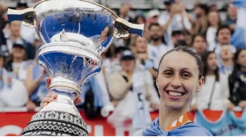 Talento argentino: la leona Sofía Cairo fue distinguida mejor jugadora del mundo