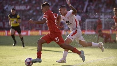 Instituto reaccionó, empató y logró un buen punto en Avellaneda