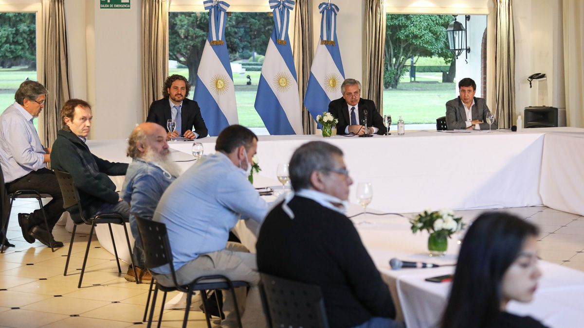 El presidente Alberto Fernández recibió ayer en Olivos a referentes de organizaciones sociales.