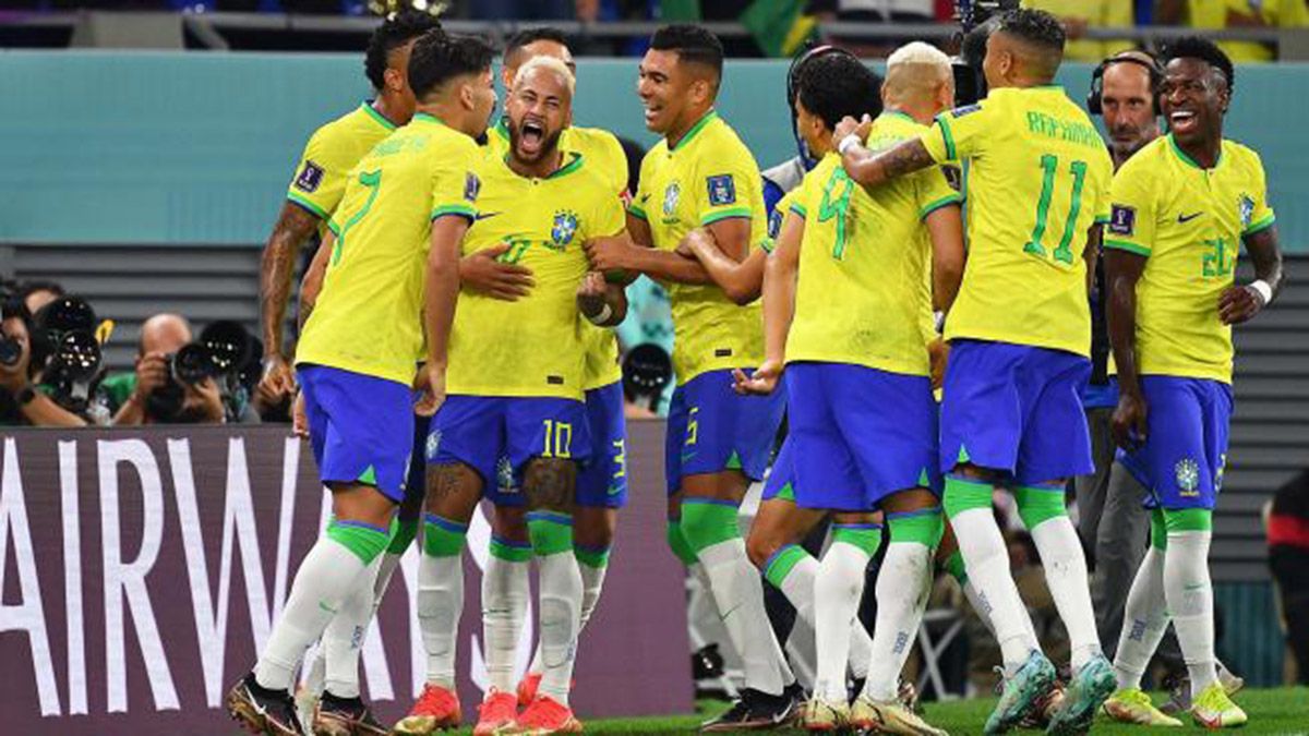 Festejo de Brasil luego del 4 a 1 frente a Corea del Sur que lo deja en cuartos de final