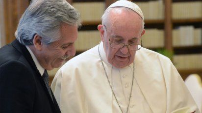 Alberto Fernández es recibido por Francisco con la pandemia y la deuda en agenda