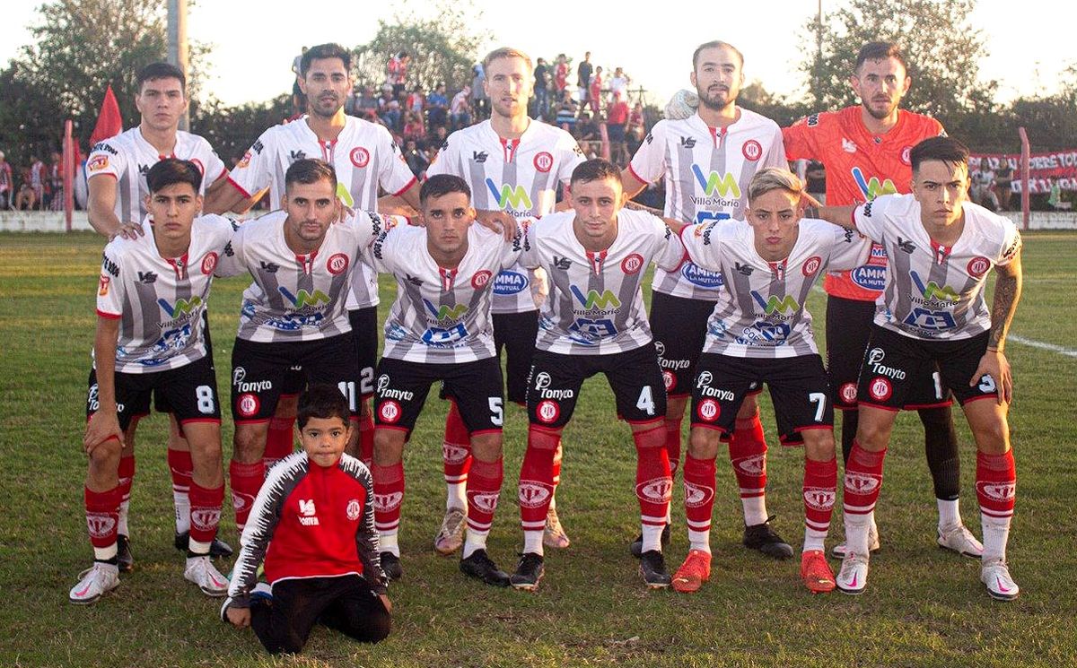 El equipo de Alumni que comenzó el partido en Las Perdices