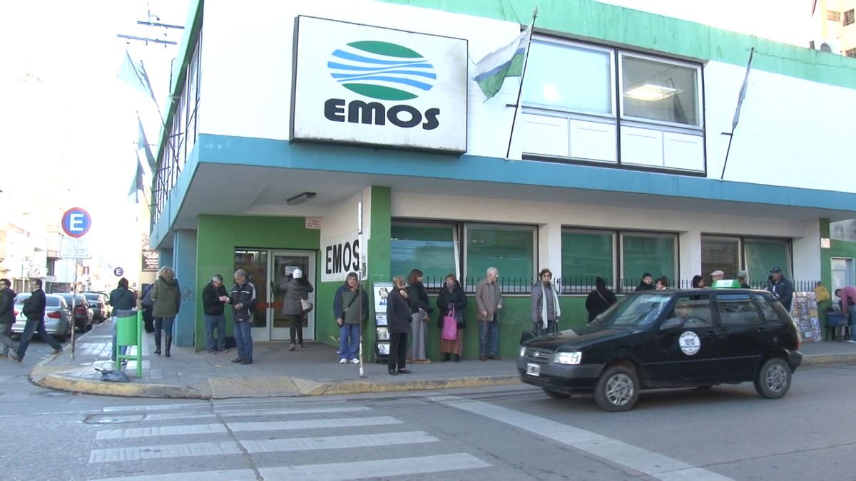 Emos informó que mañana habrá baja presión de agua debido a cortes eléctricos: los barrios afectados