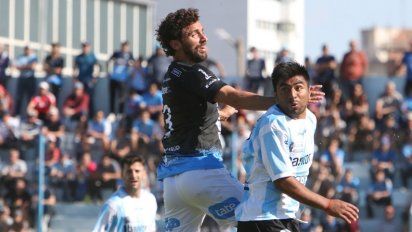 Estudiantes apunta todos los cañones a quedarse con el primer lugar de la zona