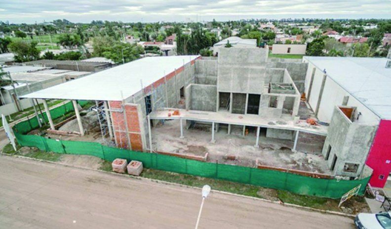 Tío Pujio: avanza la construcción del centro comercial