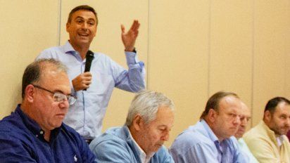 Finalmente, Mestre eligió a Rins para que encabece la lista de legisladores provinciales