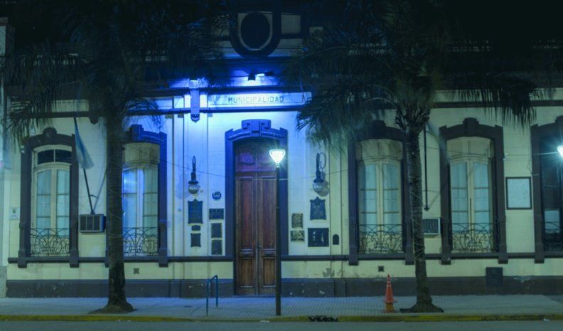 Los edificios públicos de Villa Nueva, de azul por la Semana contra las Adicciones