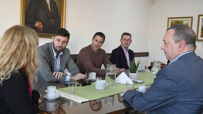 Intendentes de Charras, Deheza y Cabrera se reunieron con la rectora de la UNRC