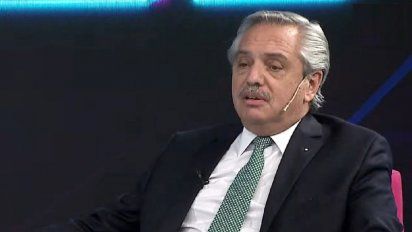 Alberto Fernández afirmó que analizarán hoy las próximas restricciones