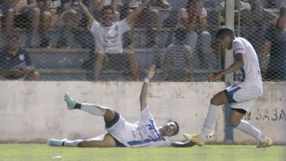 Atenas tuvo el debut soñado 