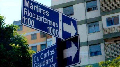 Escribe un libro con el significado de las 740 calles de Río Cuarto
