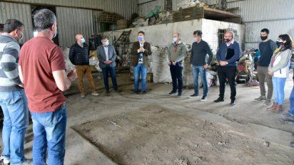 Interesados en participar de la licitación, recorrieron el vertedero municipal