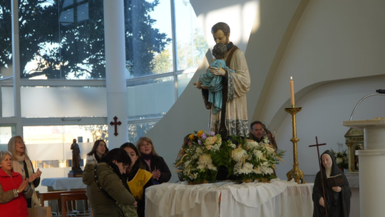San Cayetano: los fieles se acercan a pedir por pan y trabajo