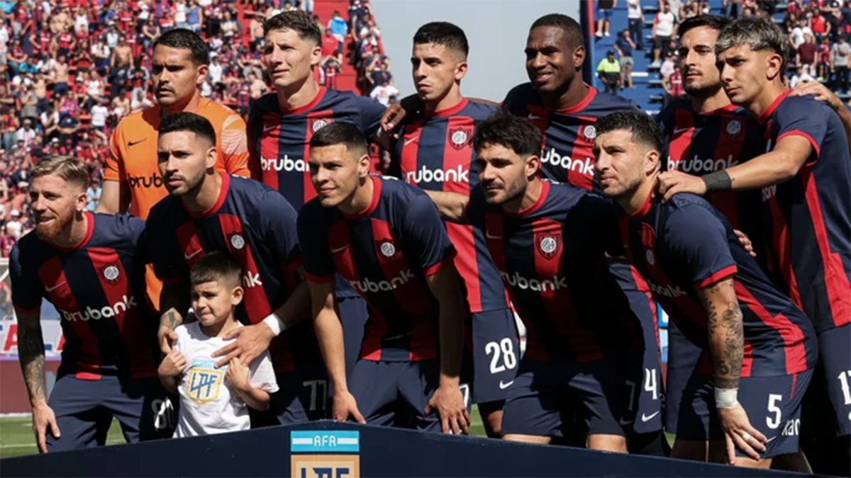 El once inicial de San Lorenzo que venció a Banfield en el Nuevo Gasómetro por 2-1