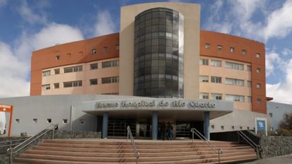 Advierten que cada vez más gente con patologías deja de pagar la prepaga y vuelve al hospital público