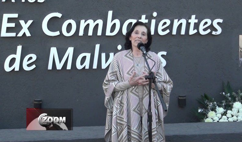 María Cristina Sacavarda logró cumplir con el pedido de su esposo y los restos de Castagnari descansarán junto a los de su hijo