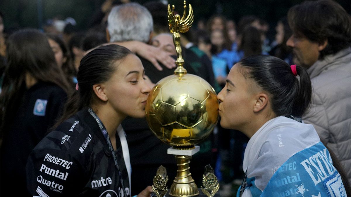 copa_oro_fem_3.jpg