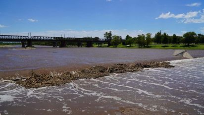 Ante las crecidas del río Cuarto, la Provincia ejecutará una obra de protección contra inundaciones en La Carlota