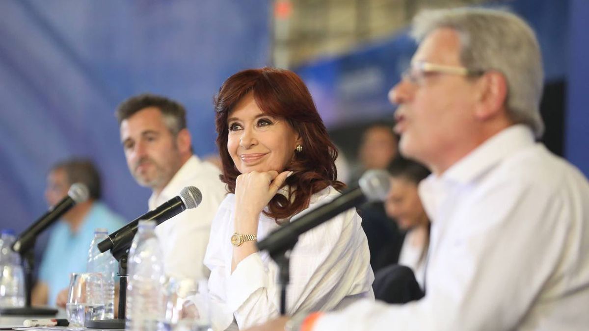 Cristina Kirchner reaparecerá tras la condena en un acto con Alberto Fernández