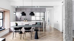 altText(Consejos para que tu cocina se vea más grande)}