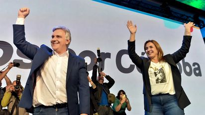 Asume Martín Llaryora en reemplazo de Schiaretti, en un acto con 3 escalas