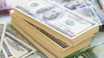 El dólar mayorista cerró en $ 37,19 pese a la intervención del BCRA