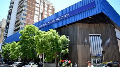 Alivio tras decisión de suspender la reconversión del Nación en SA