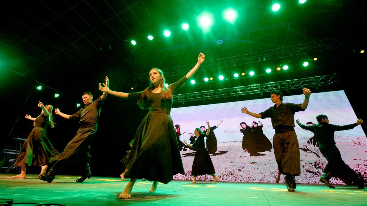 La danza se hizo presente durante la velada del Viejo Mercado.