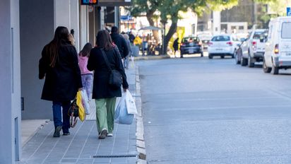 Las ventas minoristas volvieron a caer en agosto y los comercios apuntan a la pérdida de poder adquisitivo