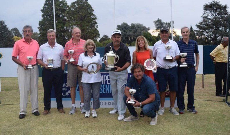 Los mejores en cada una de las categorías del 240 Campeonato Abierto Senior.