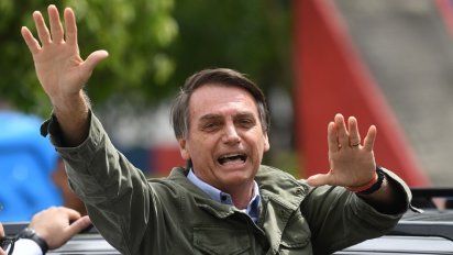 Entusiastas de Bolsonaro llegan a Brasilia para su investidura