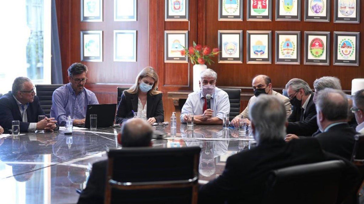 Roberto Feletti mantuvo una reunión con representantes de empresas mayoristas.