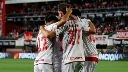 Argentinos venció 2-1 a Estudiantes y se metió en los playoffs del Clausura