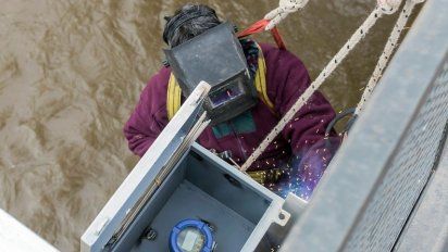 Bell Ville: instalaron aparatología para controlar la crecida del río