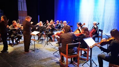 Velada patria en el Teatro en la víspera de los 212 años de la Revolución de Mayo
