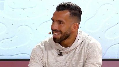 Carlos Tevez rompió el silencio y afirmó que no tiene seguro si volverá a jugar