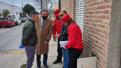 Falleció la mujer que fue hallada en el patio de su casa con quemaduras