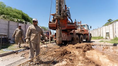 Más presión y caudal de agua para 130 mil vecinos de la capital provincial