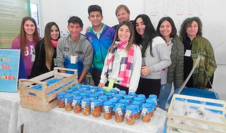 Los chicos presentaron parte de los productos que elaboran en sus escuelas.