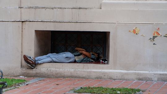 En los últimos 3 meses, crecieron 40% los casos de personas en situación de calle