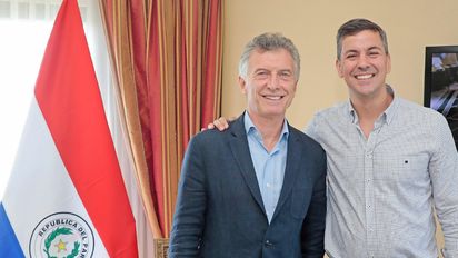 El presidente de Paraguay llegó al país para asistir a la asunción de Milei y se reunió con Macri
