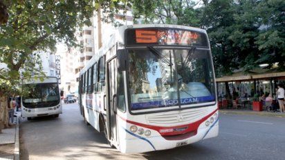 El transporte urbano se verá resentido mañana por 
