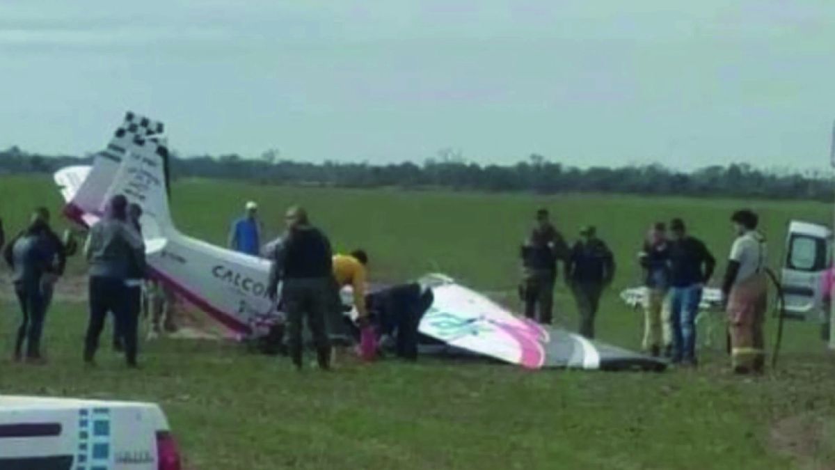 Chaco cay una avioneta en un vuelo de exhibici n y murieron